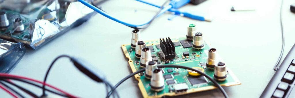 Hectronic besöker ny produktionsanläggning